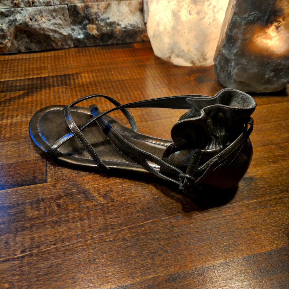 elegant Bronze side buckle sandles